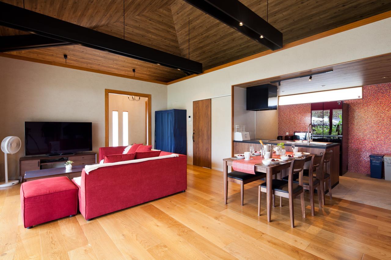Bougain Terrace Resort Thi-Chi House Наґо Екстер'єр фото